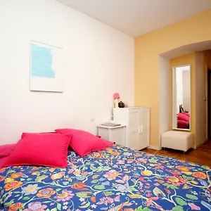 Piso Céntrico Con Patio Apartamento Bilbao
