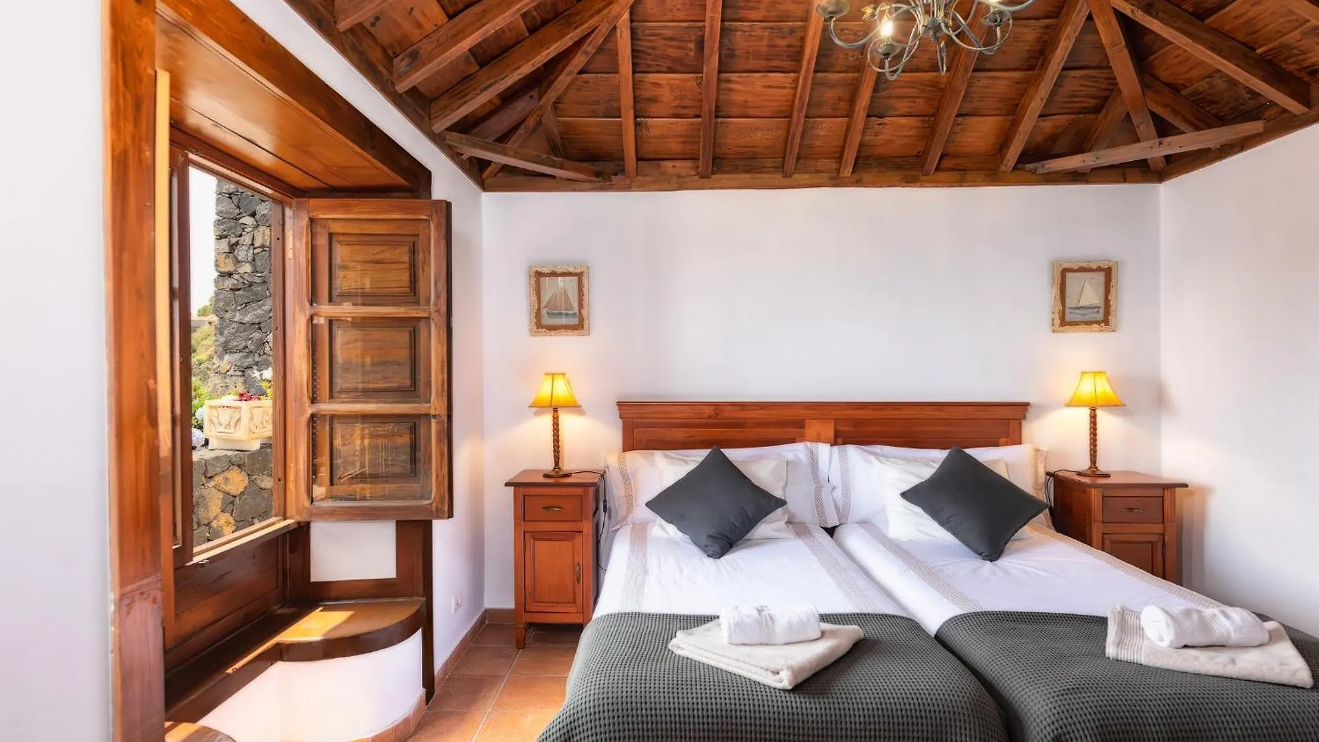 Lightbooking La Morita Villa De Mazo Apartment